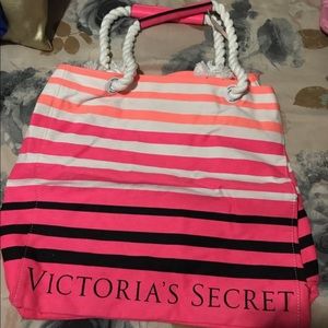 Victoria’s Secret beach bag